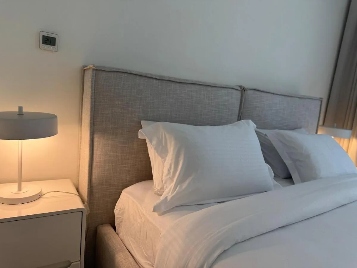 Ashri Luxe Spacious Apt Near Metro, Dubai Frame Appartement