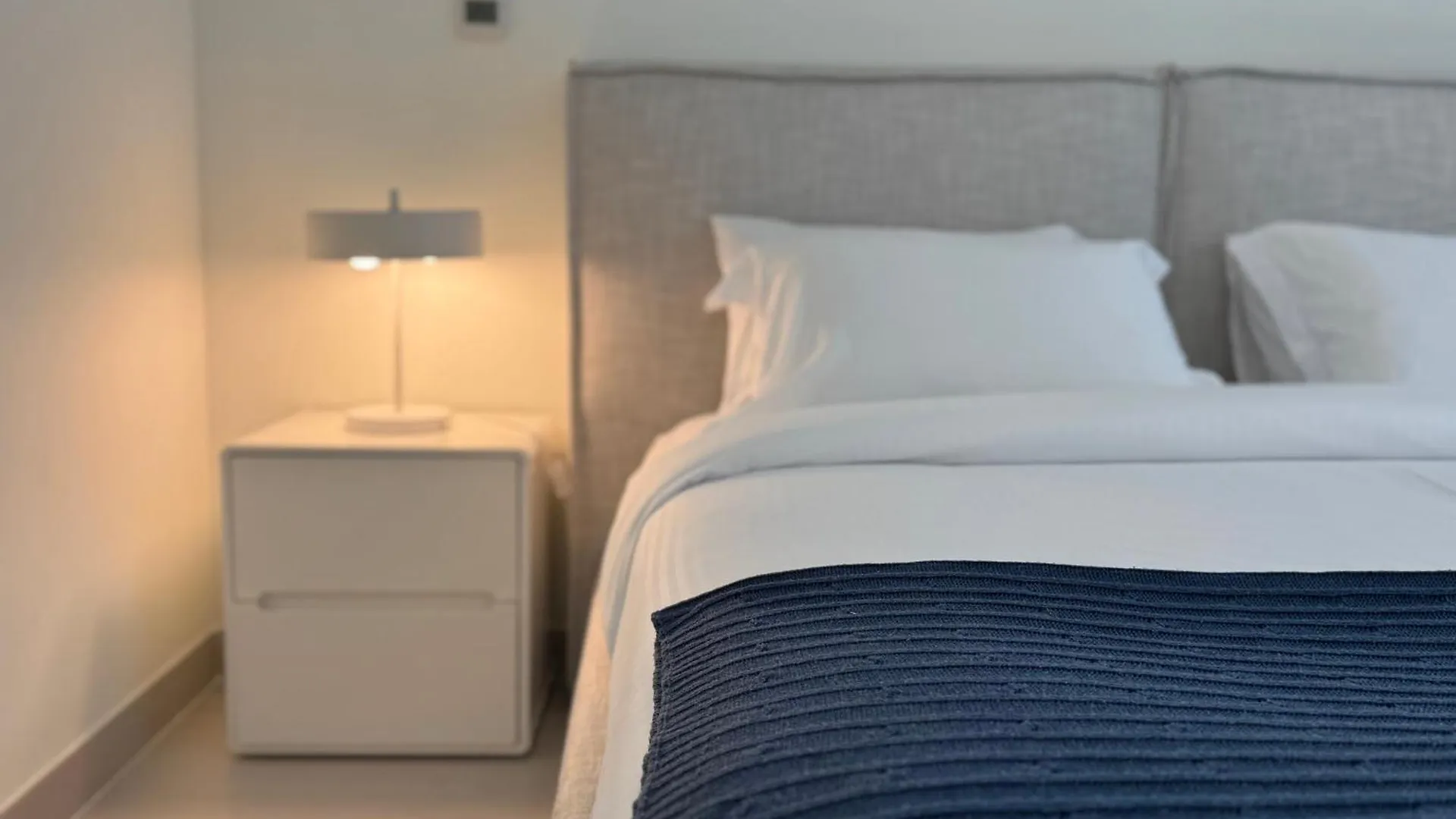 Apartment Ashri Luxe Spacious Apt Near Metro, Dubai Frame