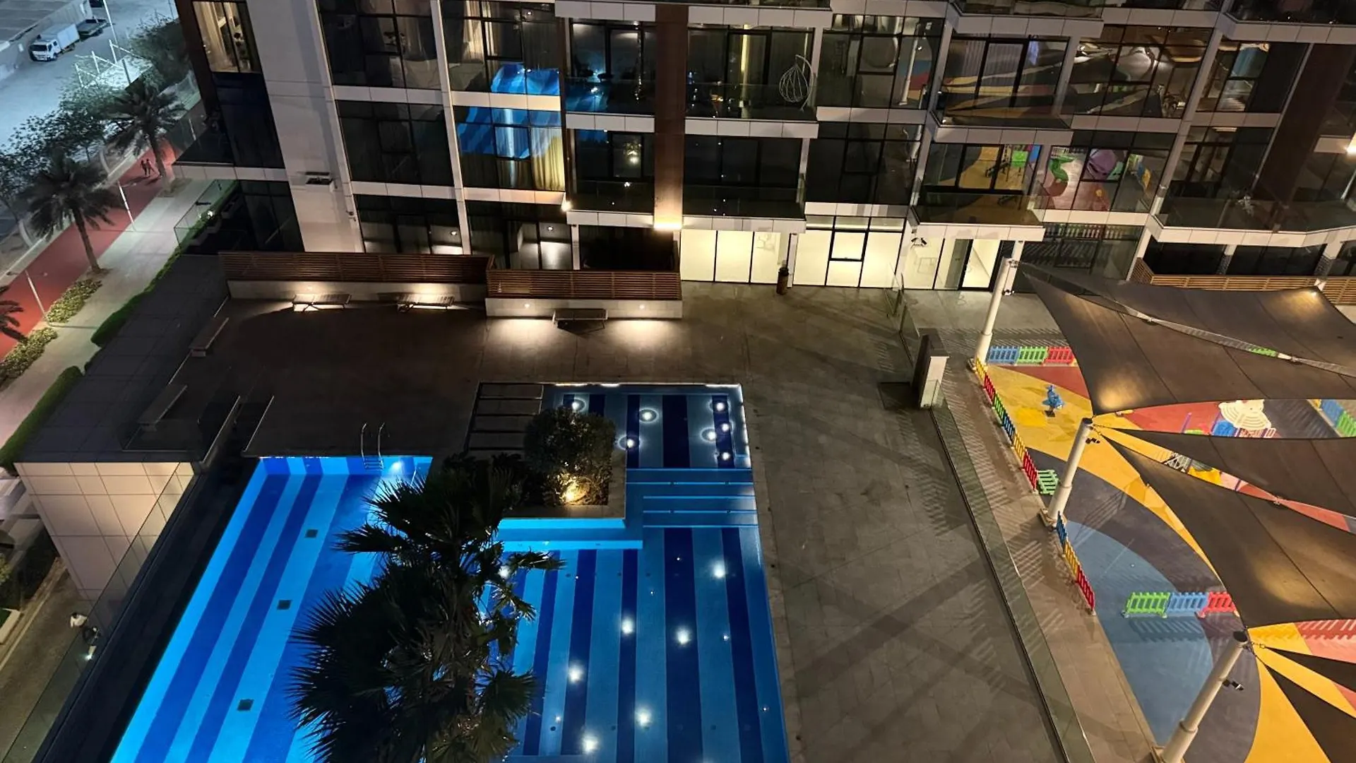 Apartment Ashri Luxe Spacious Apt Near Metro, Dubai Frame