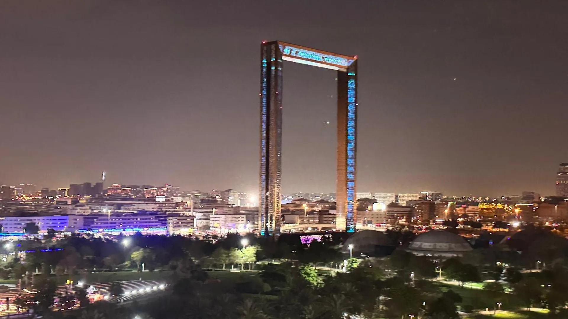 Apartment Ashri Luxe Spacious Apt Near Metro, Dubai Frame