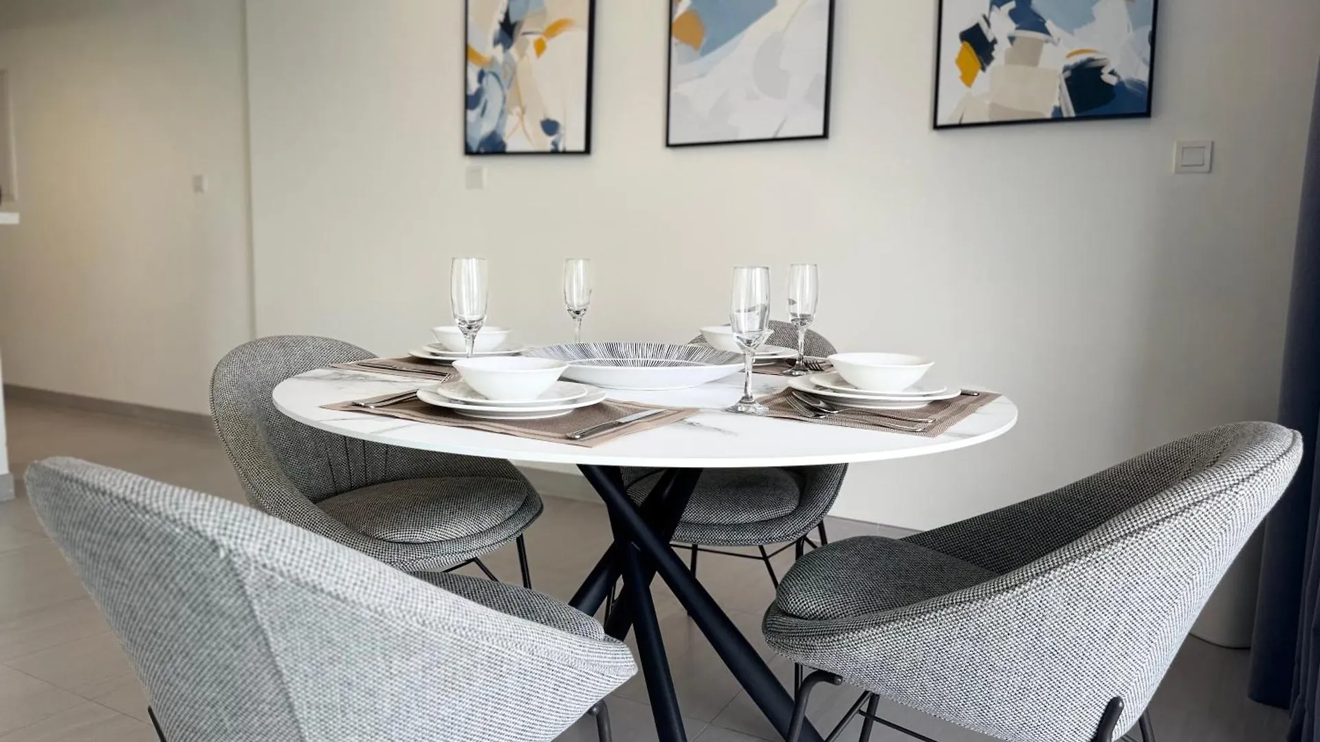 Apartment Ashri Luxe Spacious Apt Near Metro, Dubai Frame United Arab Emirates